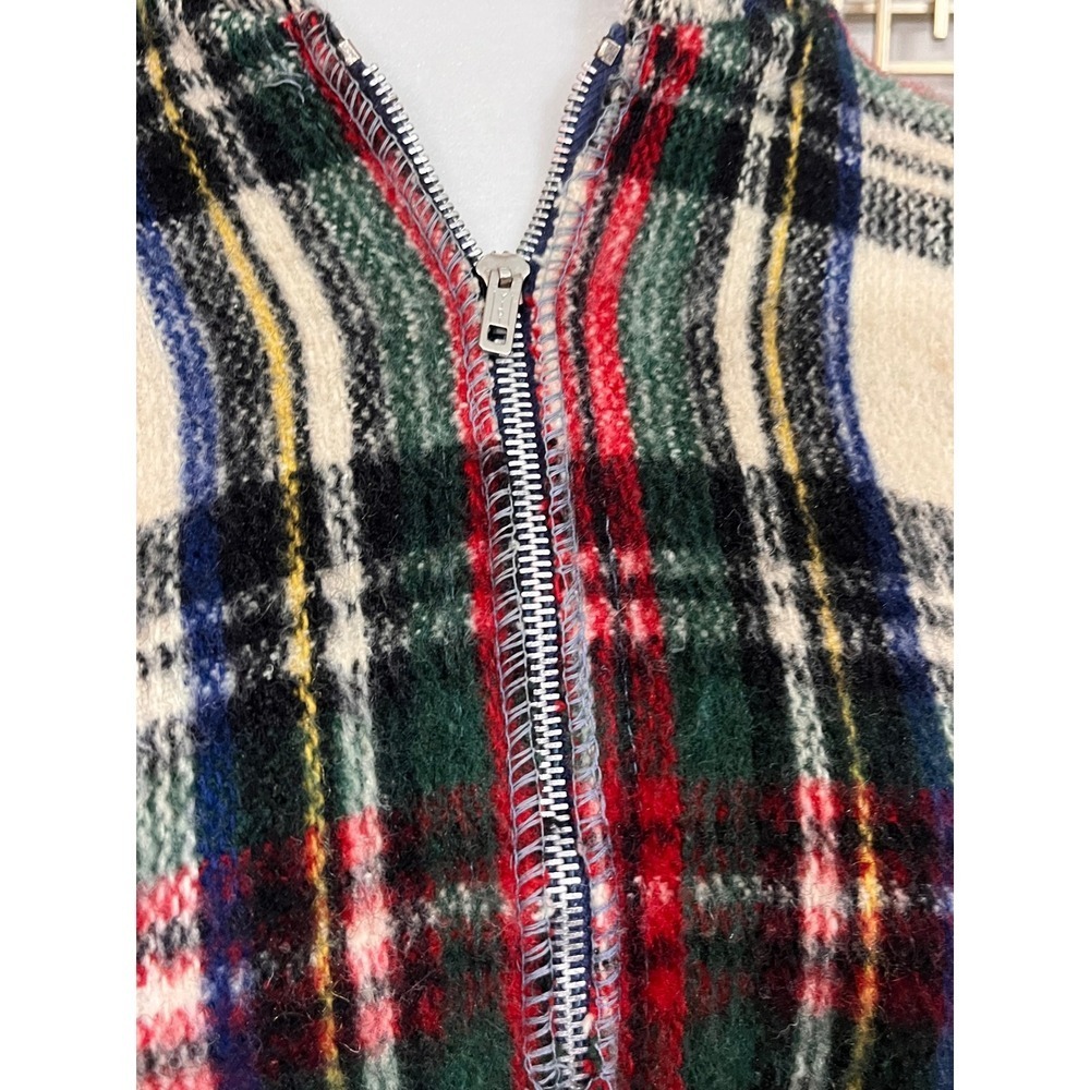 Vintage Plaid‎ Hooded Poncho Cape Fringe Zip Front Made in Colombia - Picture 10 of 11